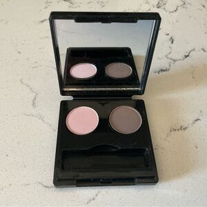 Elizabeth Arden eyeshadow duo .08 oz
